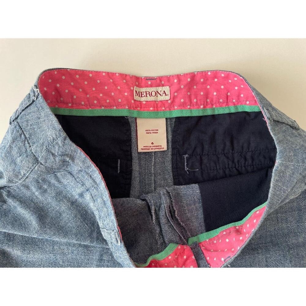 Merona Women Lightweight Denim Chambray Shorts Blue Casual Button Fly Size 6 - Picture 2 of 4